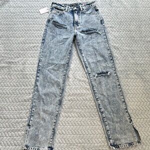 PrettyLittleThing Gray Straight Leg Jeans